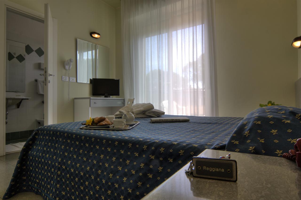 Standard Double Room,1361708576:JPEG